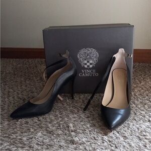 Vince Camuto Classic Black Heels